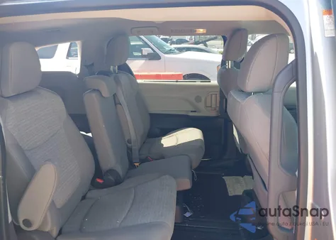 2021 Toyota Sienna Le из США, поврежденный, VIN 5TDKRKEC0MS028137